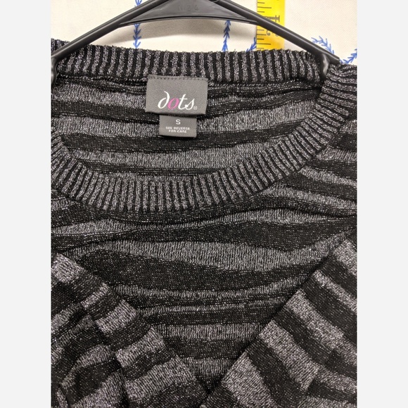 Women's Small Dots Glitter Gray/Black Long Sweater - Picture 4 of 4